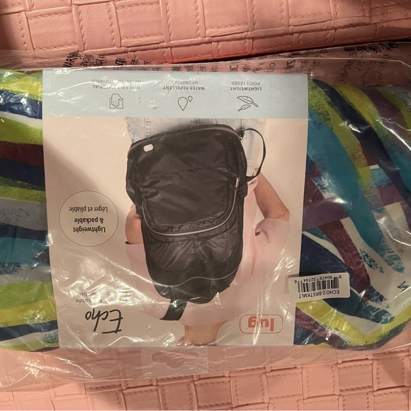 Lug Echo Packable Backpack in Brushstroke Multi NWT - Picture 4 of 5